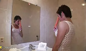 Slučajan seks porn massage gif u vlaku s kolegom putnikom