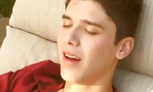 Crvenokosa drolja porno massahe