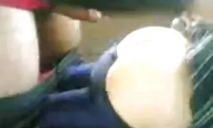 Pripremila je iznenađenje za latinsku kuju na mom and son massage porno Siciliji